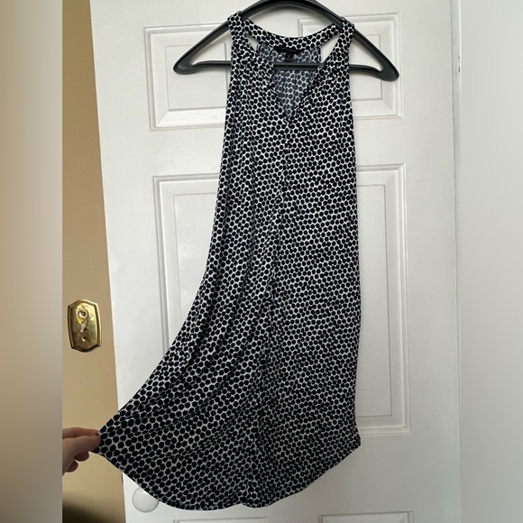 Banana Republic Dresses & Skirts - Banana Republic racer back with pockets Midi Dress Size S